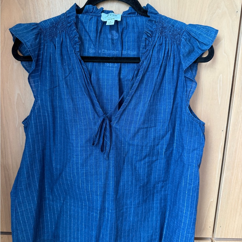 Pre-Loved J. Crew Blue Pinstripe Sleeveless Blouse in Size S
